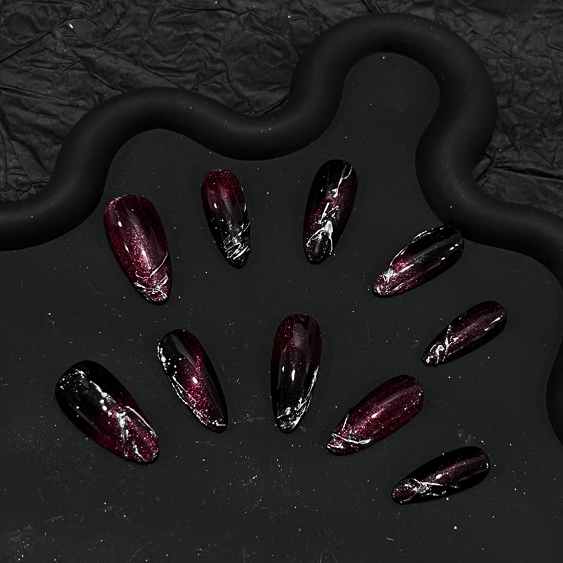 【Mie Mie】Purely Handmade Niche Red and Black Cat Eye Line Drawing Original 2.0 Medium Almond Press-On Nails