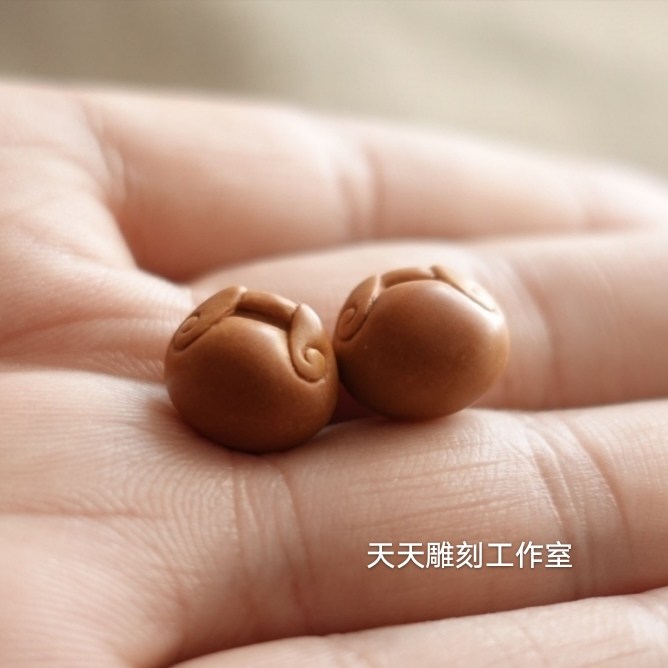 Wild peach core Ping An auspicious cloud lock pure hand engraving peach basket long life lock red rope pendant Paon blessing gift