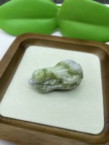 Lantian jade green cabbage pendant