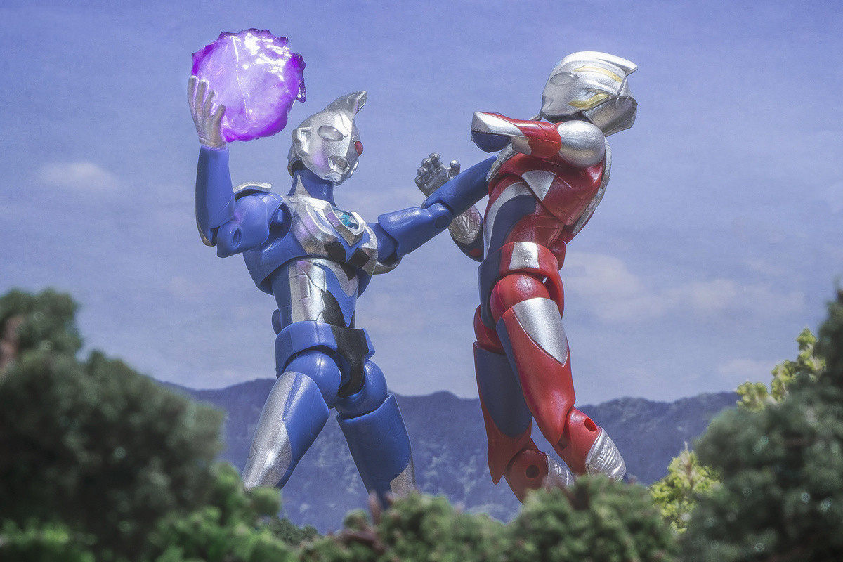 Ultraman игруша 万代奥特曼超动α4弹食玩强劲德凯闪耀特利迦怪兽杰顿泽塔玩具 Bandai