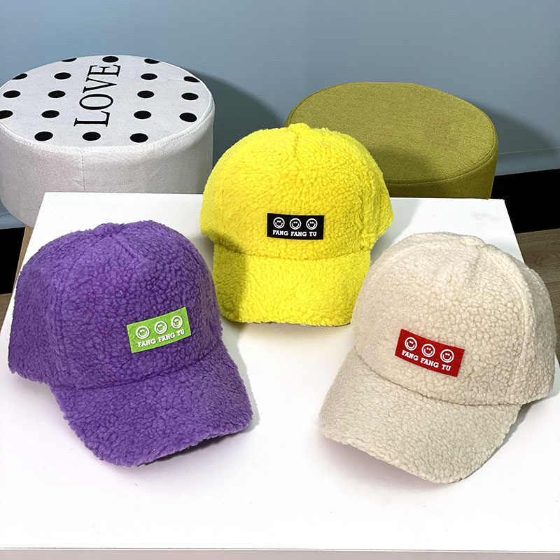 New autumn and winter Children's hat Han version Tide Fashion Men and women Sheep Lamb Suede Duck Tongue Cap Baby Car Stickers Baseball Cap