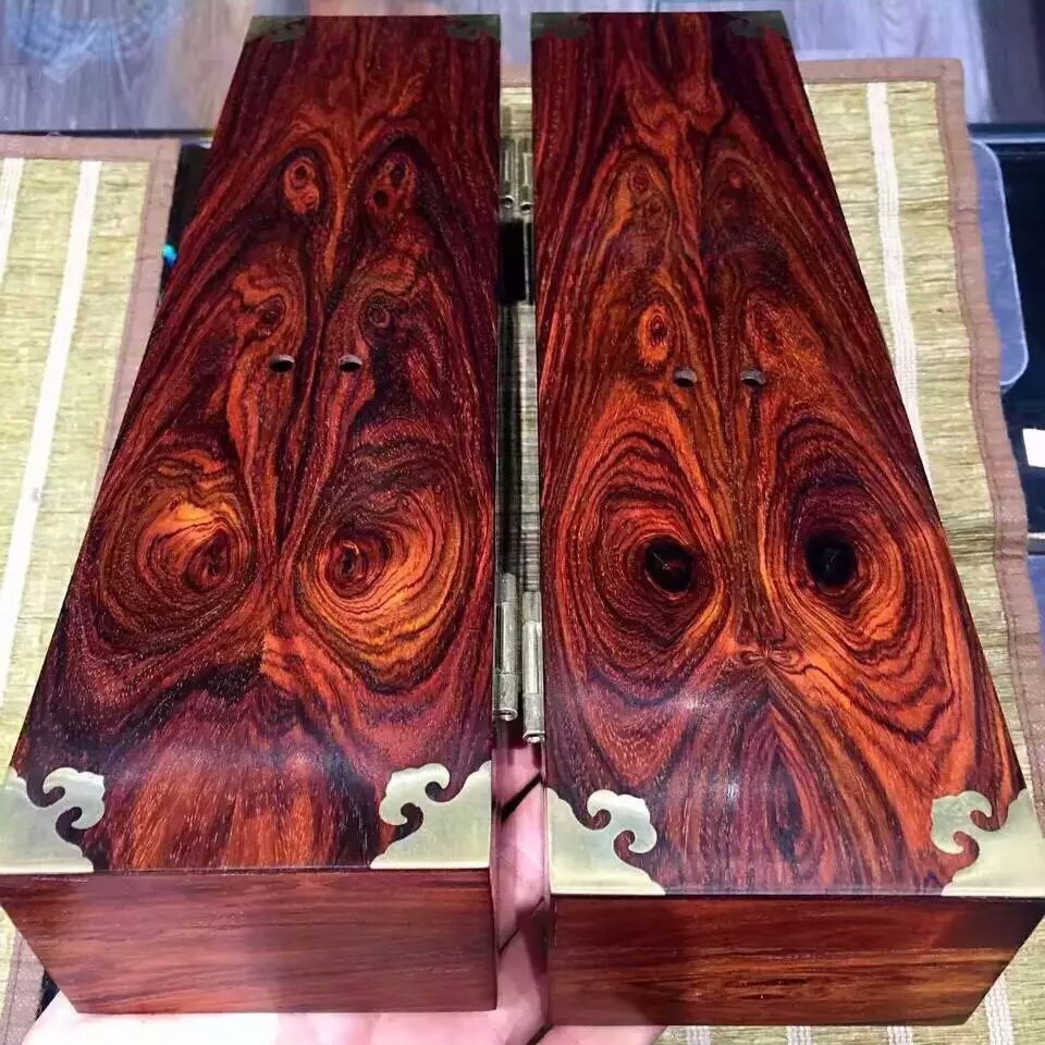 中国古玩　天然木　 唐木瘤木　花梨　黄花梨　筆筒　古物 古董老黄花梨笔筒老木器传世清代海南黄花梨大笔筒老