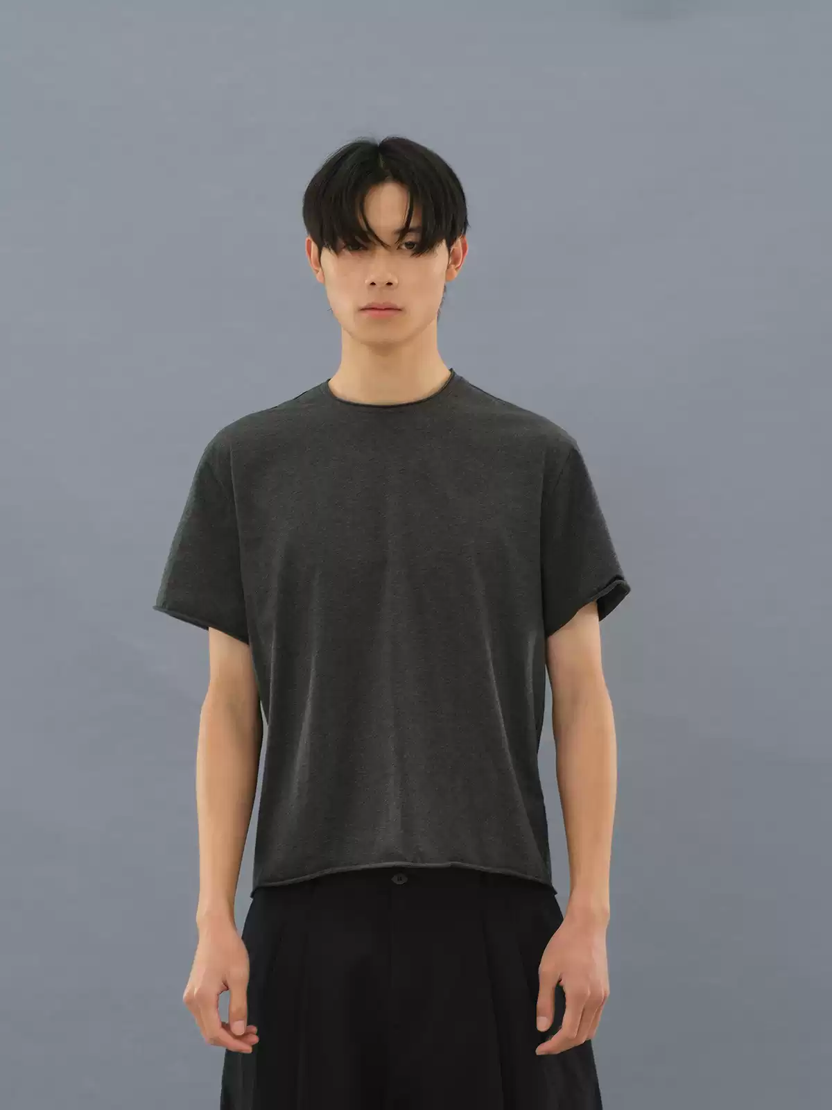 world.taobao.com: Nothingnoth | Diagonal Pleated Dark Gray Wide 