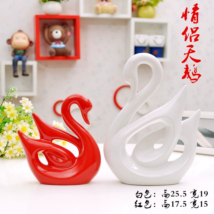 Hiện đại tối giản sáng tạo gốm thủ công đồ nội thất phòng khách tủ rượu trang trí nhà Fu đồ trang trí nhỏ quà cưới