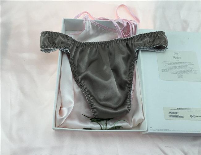 Quần lót lụa lụa nam thongs tóm tắt tam giác nam đồ lót gợi cảm quần lót nữ thun lạnh siêu mỏng