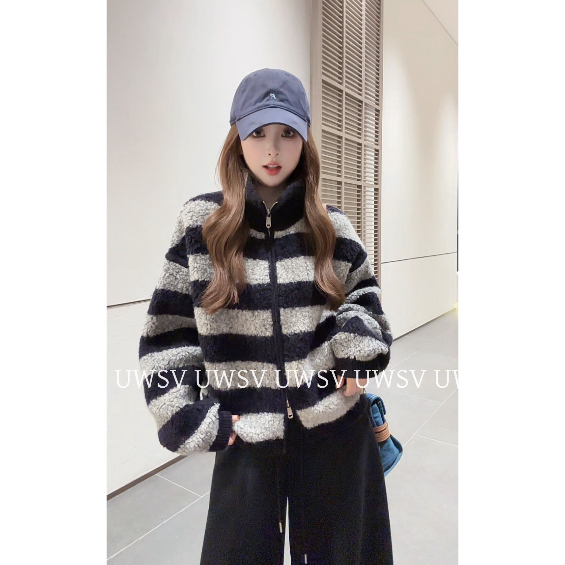 Annan Uwsvd09085 เสื้อสเวตเตอร์แจ็กเก็ตลายทาง แต่งสีตัดกัน สำหรับฤดูใบไม้ร่วง ทรงหลวม คาร์ดิแกนคอปกตั้ง ซิปคู่ ดูมีบรรยากาศ