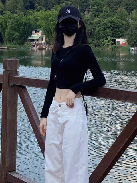 Petite Spicy Girl Long-Sleeve Cropped T-Shirt for Women, Spring 2026 New Style, Simple Versatile Slim-Fit Crop Top