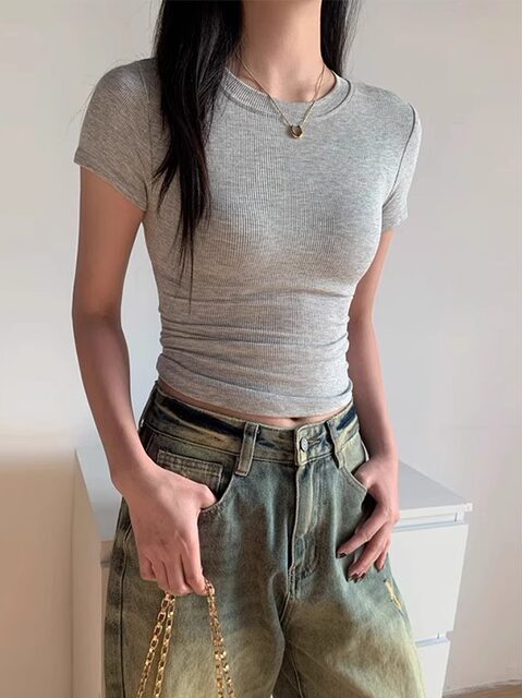 American Style Spicy Girl Shoulder-Baring T-Shirt for Women, Spring/Summer 2025 New Slim-Fit Short-Sleeve Top, Versatile and Flattering