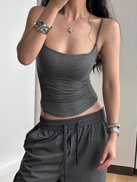 Basic Camisole for Women, Summer 2025 New Style, Casual with Chest Pads, Short, Outerwear, Pleated, Versatile, Slimming Top