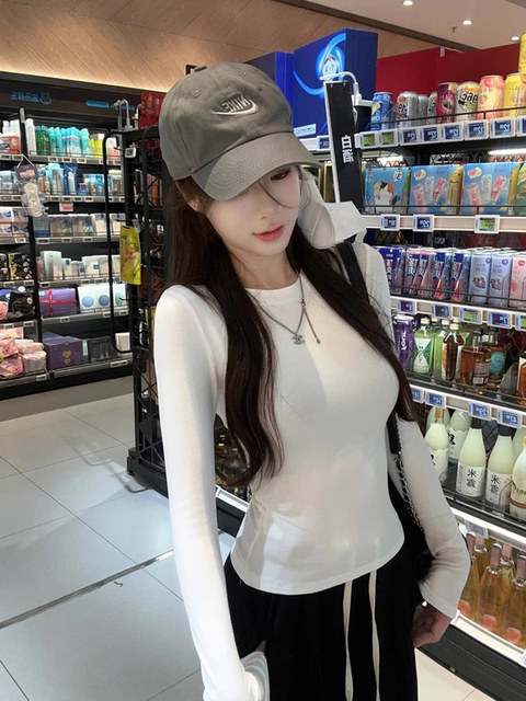 Gray Long-Sleeved Inner Layering T-Shirt for Women, Autumn and Winter 2025 New Style, Thin Fleece, Warm, Slim-Fitting, Simple Top