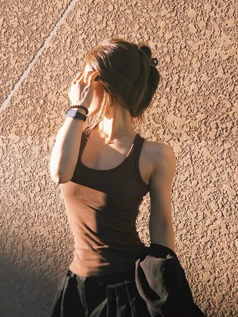 American Street Style Sleeveless Top for Women, Early Autumn Design, Stylish Outerwear, Sporty Coffee Color, Inner Wear U-Neck Tank Top