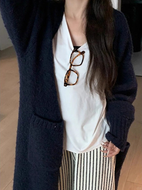 White Long-Sleeved T-Shirt for Women, Autumn and Winter 2025 New Style, Lazy Style, Loose, Slimming, Simple Base Layer Top