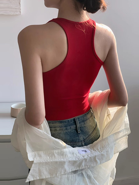 Trendy Sleeveless Camisole with Chest Pads for Women, Summer 2025 New Style, Stunning Inner Wear, Beautiful Back Racerback Tank Top