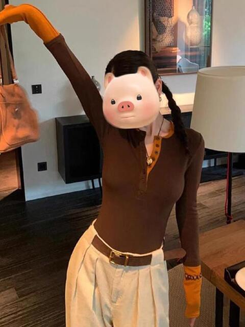 American Retro Contrasting Color Half-Open Collar Knitwear for Women in Autumn and Winter, Super Nice-Looking Long-Sleeved Low-Neck Slim-Fitting Bottoming Top