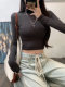 Tight-Fitting Short T-Shirt with a Cinched Waist for Women, Long-Sleeved, Suitable for Autumn and Winter, Flattering the Figure, Regular Shoulder, Slim Fit, Slimming Top