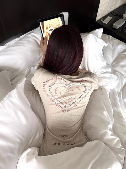 Lyocell Tencel Short-Sleeve T-Shirt for Women, Summer Sexy Hot Girl Slightly Sheer Printed V-Neck Waist-Cinching Slimming Blouse Top Trendy