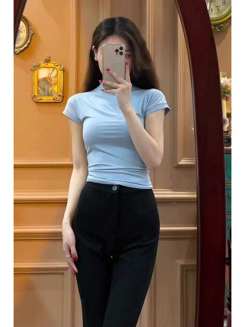 Pure Desire Half-High Collar Tight-Fitting Short-Sleeve T-Shirt for Women, Summer 2025 New Style, Slimming and Flattering Knit Top