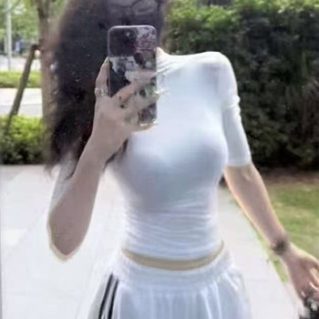 White Half-Turtleneck Short-Sleeve T-Shirt for Women, Summer American Style, Slim Fit, Flattering, Regular Shoulder, Short Base Shirt, Trendy Top