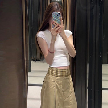 American-Style Spicy Girl Slim-Fit Short-Sleeve T-Shirt for Women, Spring and Summer, Tight-Fitting, Flattering, Short-Length, Hot and Trendy, for Petite Figures, Regular Shoulder Top