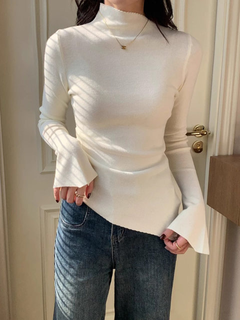 Half-Turtleneck Sweater Knitted Base Shirt for Women, Autumn and Winter, with Asymmetrical Hem, Irregular Base, Slit, Pleated, Slimming Top