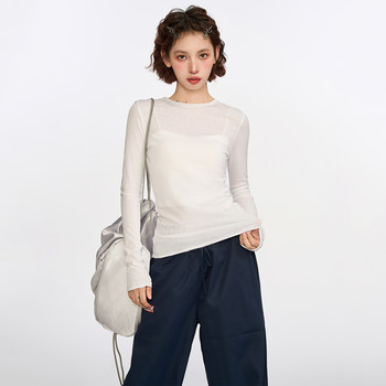 White Semi-Sheer Long-Sleeve T-Shirt for Women, Suitable for Summer, Spring, and Autumn, Thin Sunscreen Cover-Up, Slim Fit, Versatile Base Layer Top