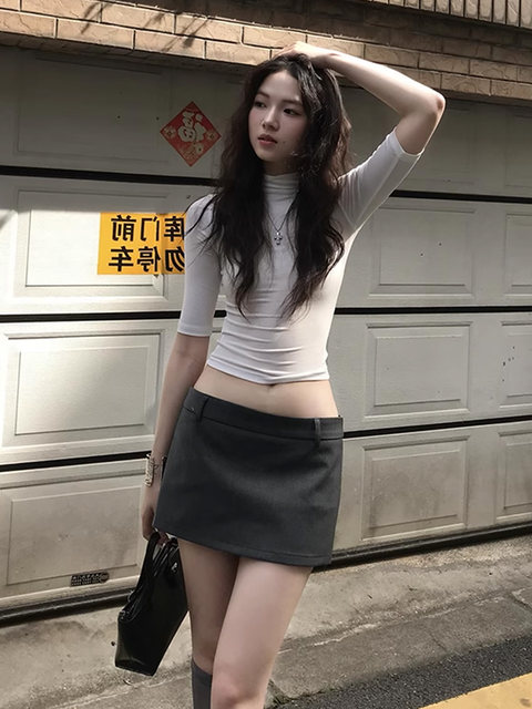 Tight-Fitting Half-High Collar Sexy Hot Girl Mid-Sleeve T-Shirt for Women, Summer Half-Sleeve Slim-Fit Short Top with Regular Shoulders