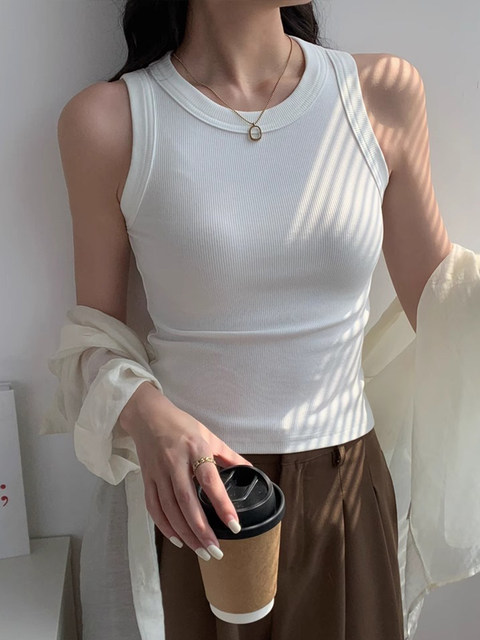 Vest Halter Top for Women Summer 2025 New Sexy Tight-Fitting Slimming Look Inner Wear Beautiful Back Outer T-Shirt Small Shirt
