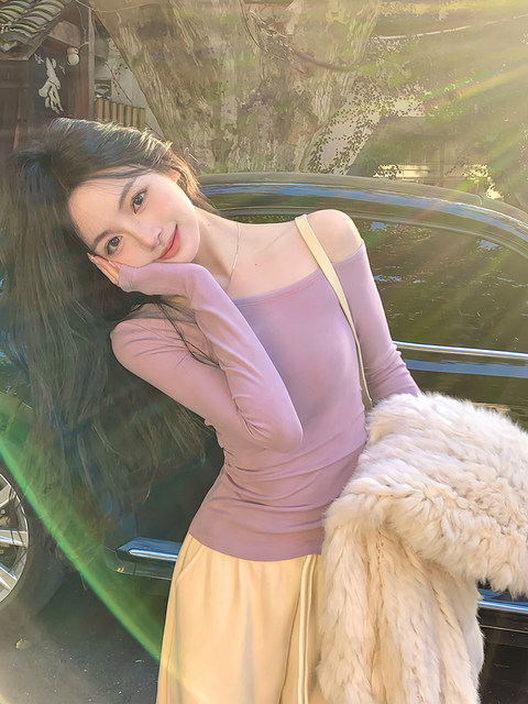 Purple Off-Shoulder Long-Sleeve T-Shirt for Women, Early Autumn New Style, Pure and Alluring Style, Slim Fit, Inner Layer, Off-Shoulder Sweet and Spicy Top