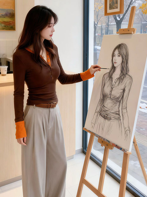 Stylish Faux Two-Piece Color-Block Long-Sleeve T-Shirt for Women, Autumn and Winter Niche Slim-Fit Slimming Base Layer Half-Open Collar Top