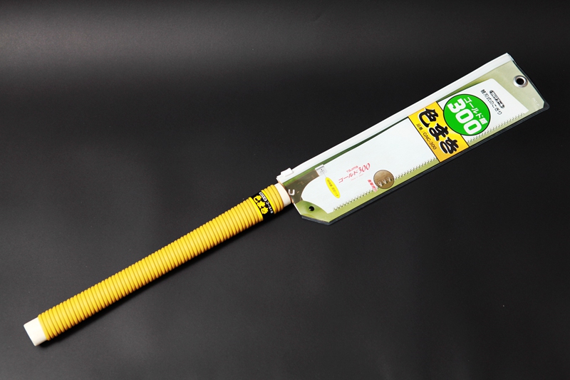 Japan's Tajima Triple Speed 300 Long-handled Woodworking Saw Nissan