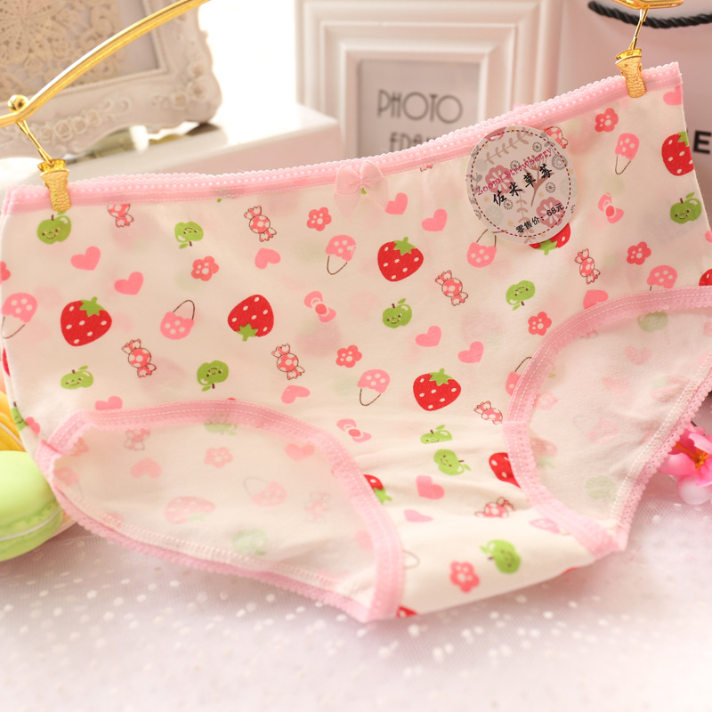 MUMU sản phẩm tốt Nhật Bản dễ thương mềm cô gái dâu tây phim hoạt hình in bông dâu tây chất béo đồ lót quần lót xung quanh hình dán anime