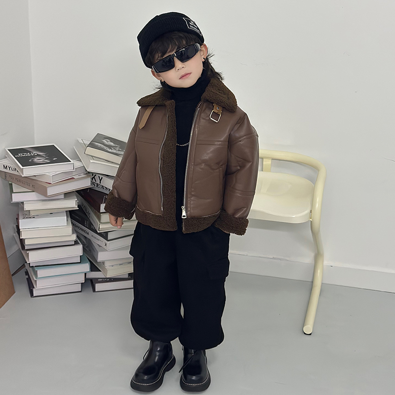 Boy fur coat 2023 new plus suede thickened jacket child fur integrated leather jacket baby warm and small jacket-Taobao