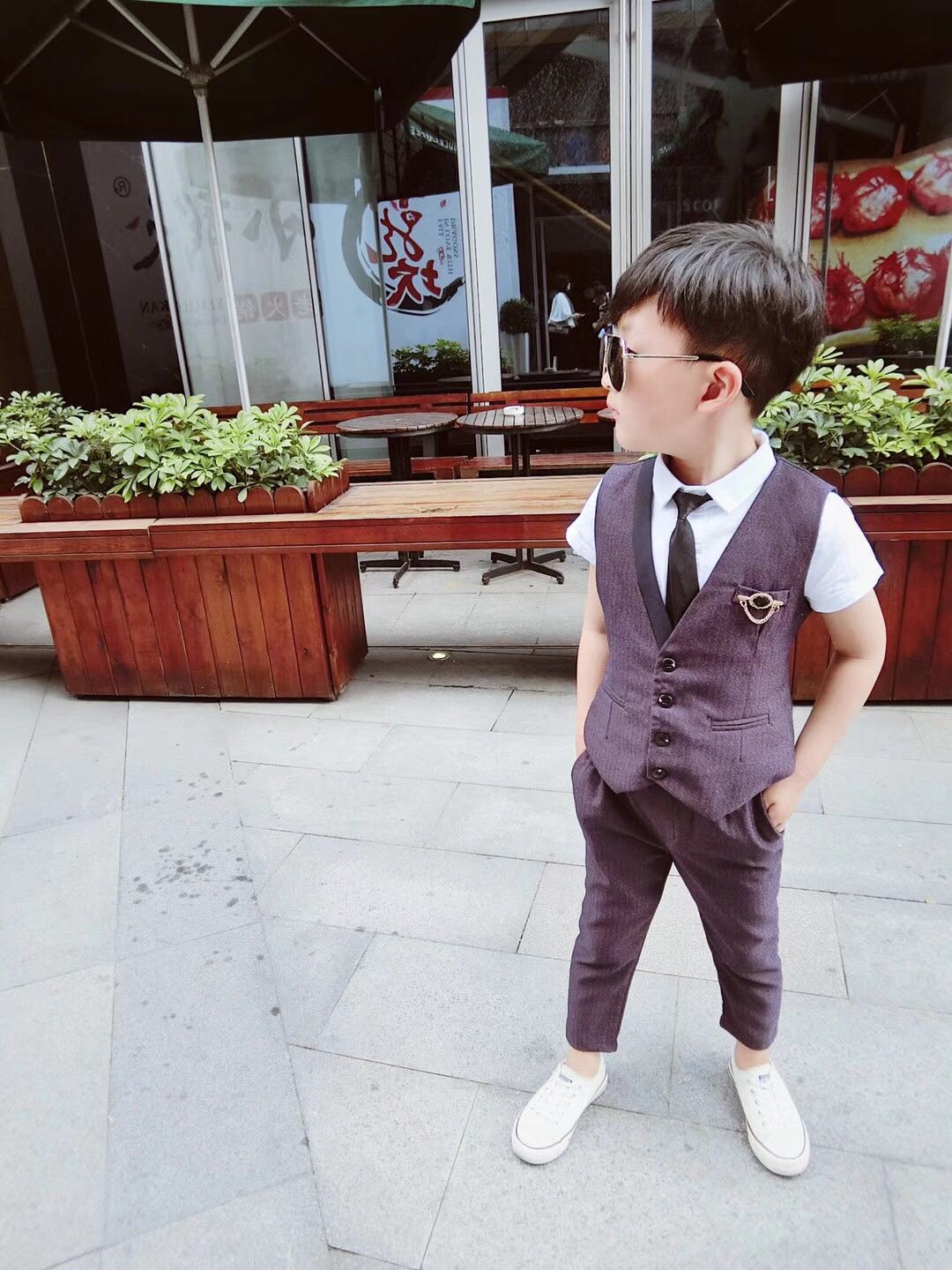 Váy bé trai, váy mùa thu trẻ em, sàn catwalk, bộ vest, phong cách Anh, hoa cô gái, chủ nhà nhỏ, váy cưới, đẹp trai - Váy trẻ em trang phục biểu diễn cho bé