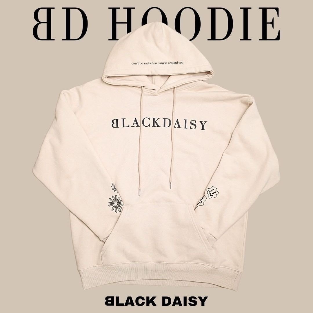 Pre-sale Taisie James brand black daisy new series of wee clothes under no-back-Taobao