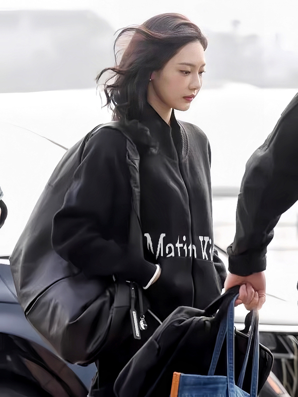 Korean Niche Matin Kim Croissant Bag, Ning Yizhuo's Same Style, Large-Capacity Shoulder Tote Bag for Commuting
