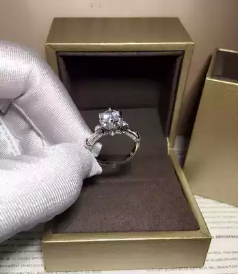 Lao Fengxiang and platinum PT950 diamond ring female six-claw group inlaid buds 18k platinum ring marriage proposal ring gift