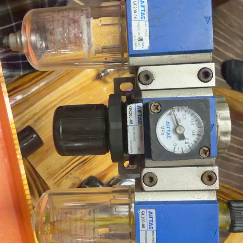 Pressure Reducing Valve Gr200-08 Three-Piece Set Aw20-02-A Two-Pin Component Is Available.