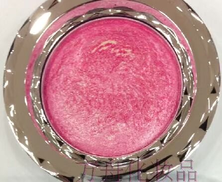 Cảm giác nhẹ nhàng và mềm mại như bột nở Blush Rouge Lâu không nở 婕 芳 sản xuất 10g màu phấn hồng