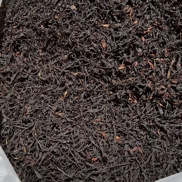 Huangjiazhai wild bract black tea mixed picking 1 catties 280 yuan