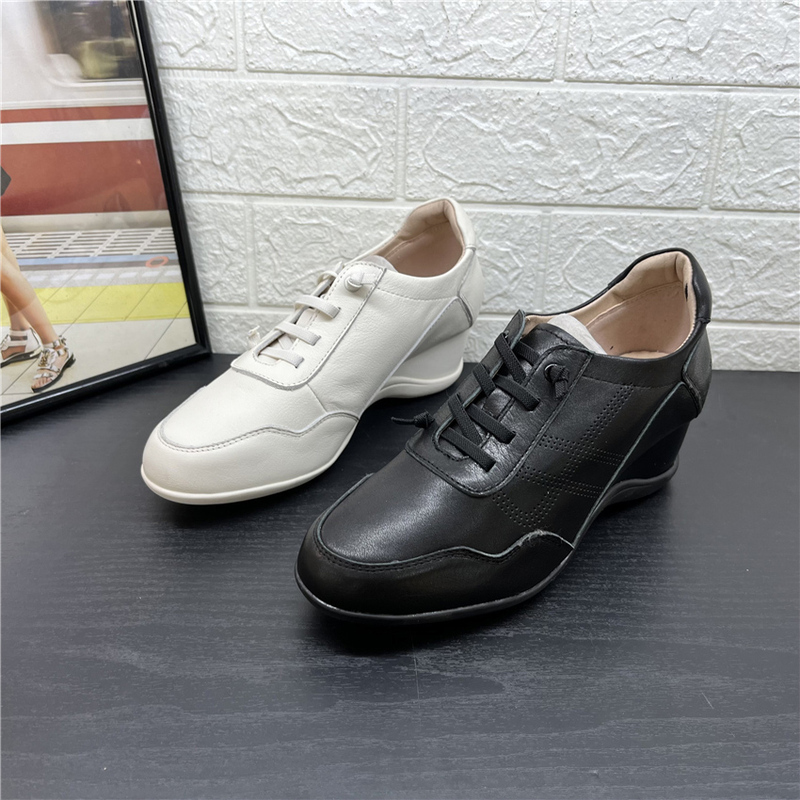 Shopping Mall Same Style 2023 Spring New Style Simple Commuter Cowhide Round Toe Increased Wedge Sports Casual Shoes for Women Hmf37