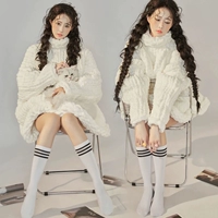 Свитер, носки, 38