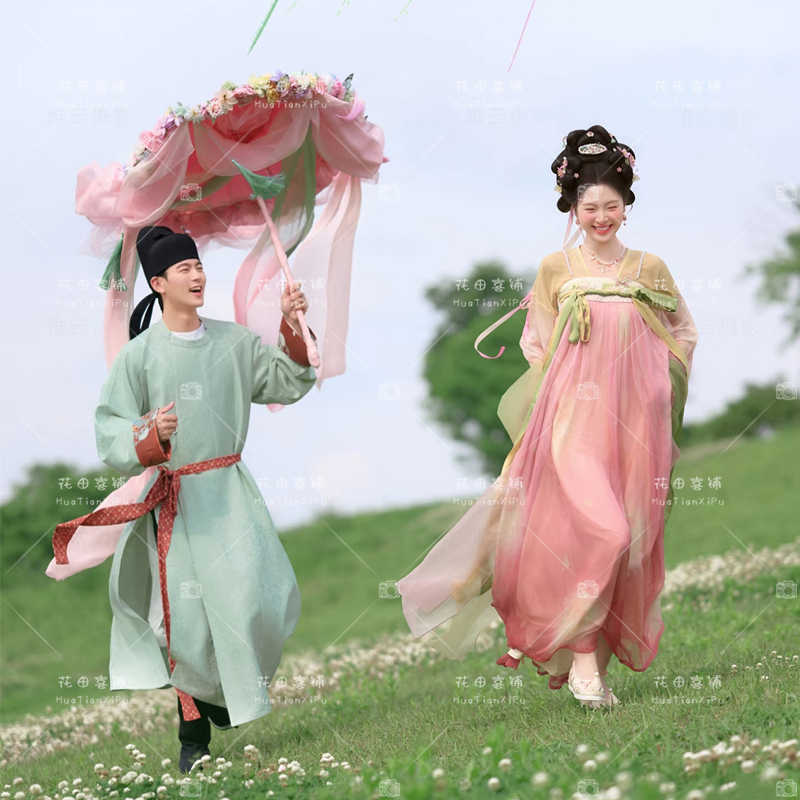 New Style Couple's Ancient Tang-Style Playful and Cute Traditional Chinese Clothing for Wedding Photoshoots and Outdoor Studio Photography