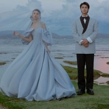 Свадебное платье подходит для фотосессий, наряд маленькой принцессы для влюбленных