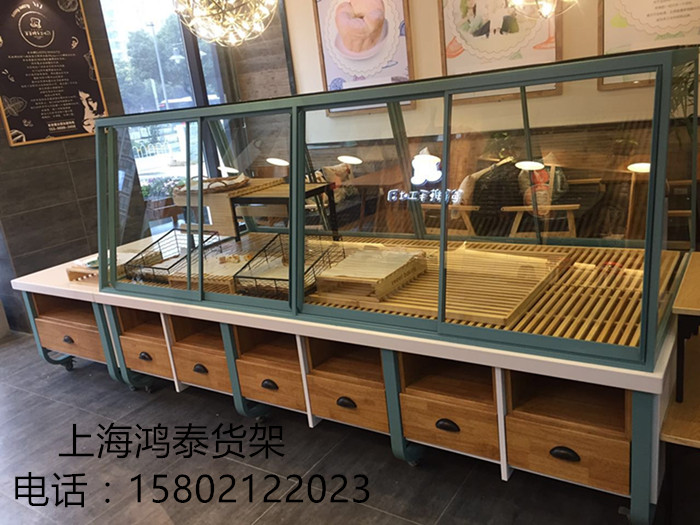 Tủ bánh mì trưng bày tủ kệ nhiều lớp bằng sắt rèn trong tủ đảo bên tủ kính ngăn kéo tủ kiểu châu Âu