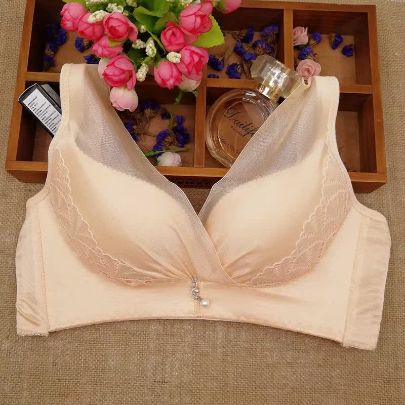Giải phóng mặt bằng áo ngực từ 9,8 nhân dân tệ, không có vòng thép tập hợp điều chỉnh phần mỏng áo ngực mịn 75B80B85B90B áo lót cho người có vòng 1 to