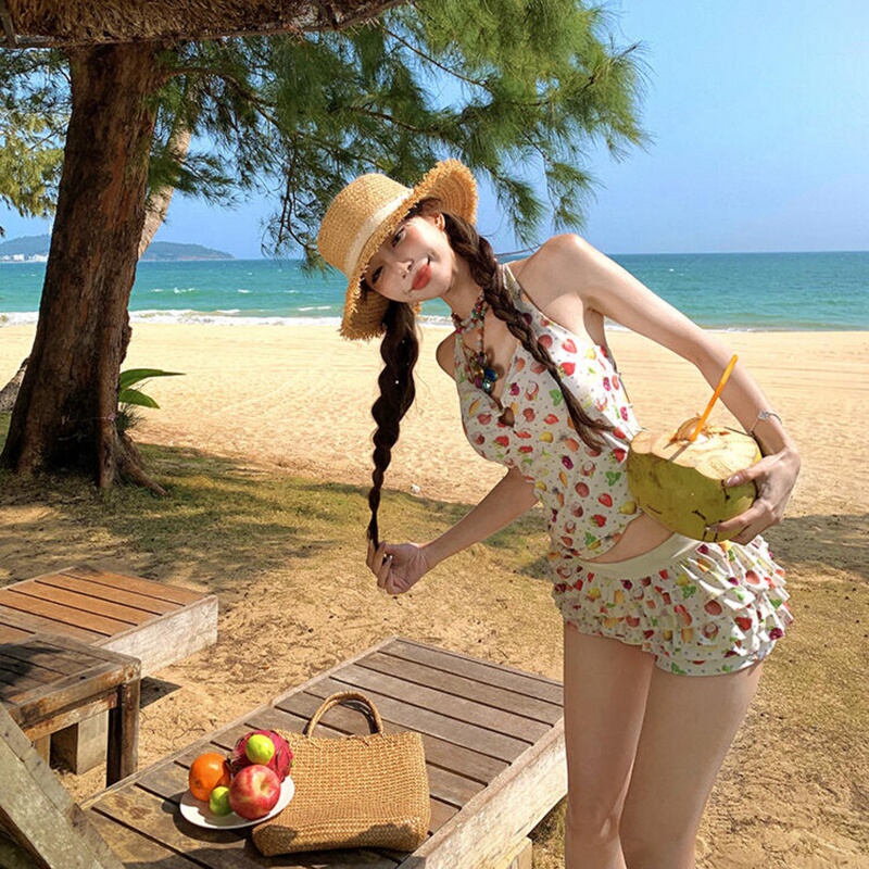 2025 New Sweet and Cute Fruit Print Split Shorts with Tie Halter Neck Hot Spring Girl's Swimsuit 2025 New Sweet and Cute Fruit Print Split Shorts with Tie Halter Neck Hot Spring Girl's Swimsuit
