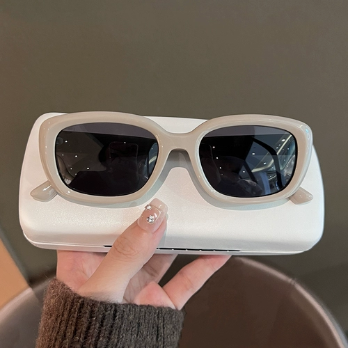 Ретро солнцезащитные очки подходит для мужчин и женщин, европейский стиль, изысканный стиль, по фигуре, защита от ультрафиолета