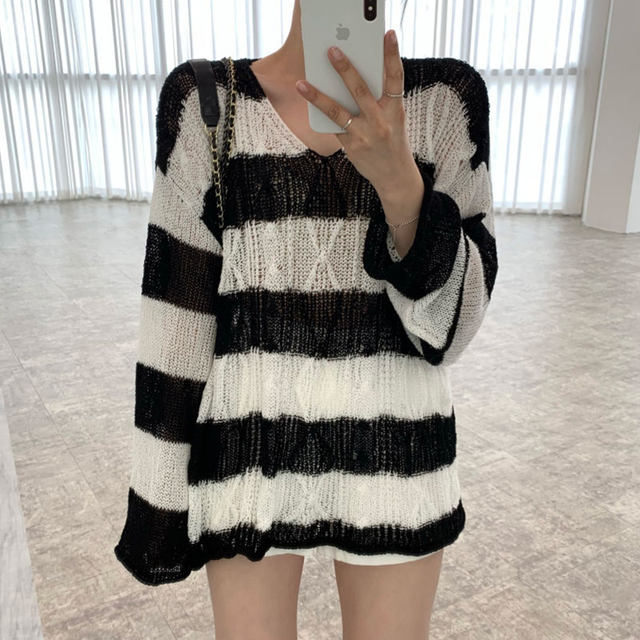 Korean chic spring retro all-match V-neck color contrast stripe micro-permeable thin section long-sleeved side slit knitted sweater top