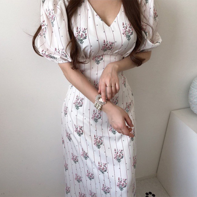 Korean chic spring and summer French temperament V-neck small floral tie high waist was thin and long puff sleeve dress women