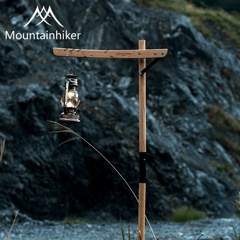 Mountain guest MOUNTAINHIKER outdoor oak solid wood lamp stand canopy pole outdoor solid wood CAMPING